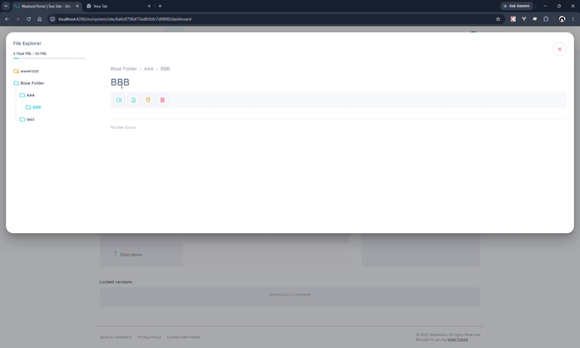 Folder toolbar and breadcrumb
